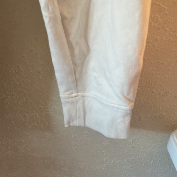 Mens size extra large, Old Navy, active white joggersD18 - Picture 2 of 7